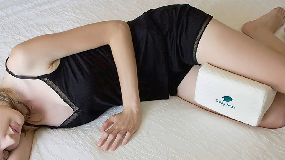 Bustle: The 3 Best Pillows For Hip Pain - Best Physical Therapist NYC